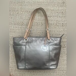 Michael Kors Silver/gray leather Shoulder Bag with tan straps
